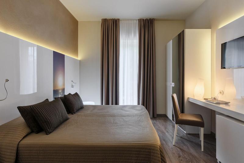 Hotel Giulietta Romeo Лацизе Екстериор снимка