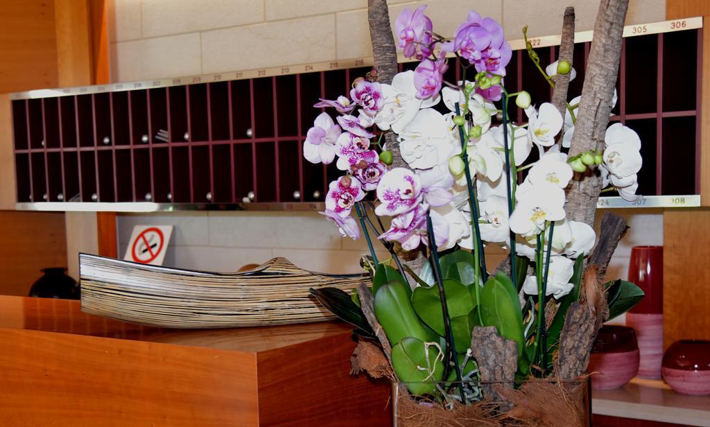 Hotel Giulietta Romeo Лацизе Екстериор снимка