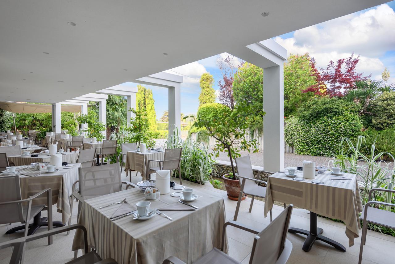 Hotel Giulietta Romeo Лацизе Екстериор снимка