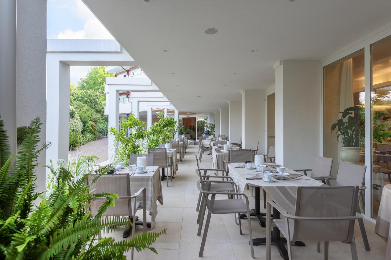 Hotel Giulietta Romeo Лацизе Екстериор снимка
